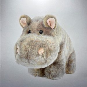 Meet your Posher, Lucy